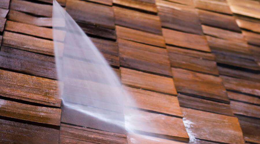 Professional gutter cleaning in Gallatin, MO